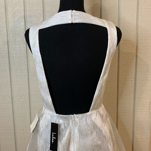 Lulu’s flirty backless sequin chevron skater dress, size small. NWT. - Picture 6 of 7
